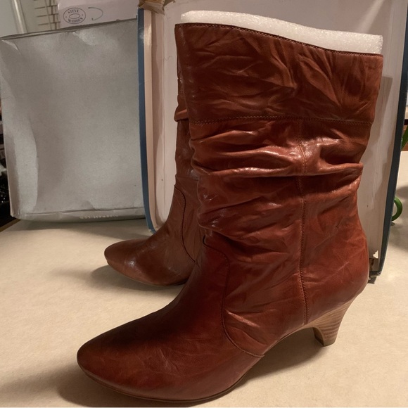Jessica Simpson Brown Leather Slouch Boots - Picture 2 of 9